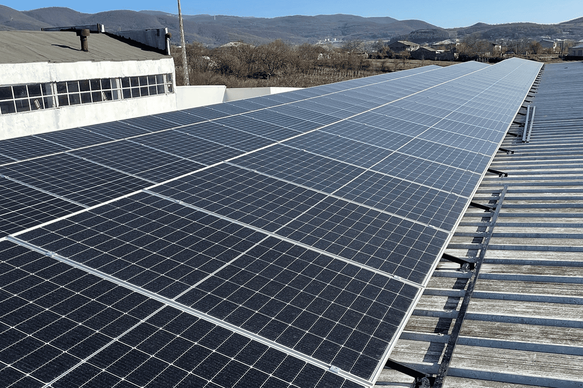 Széchenyi Beruházási Hitel MAX+ – napelemes üzemcsarnok